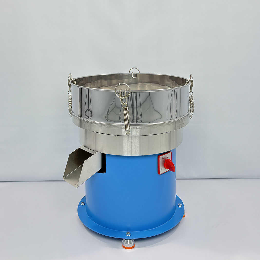 Circular vibrating screen in chemical industry